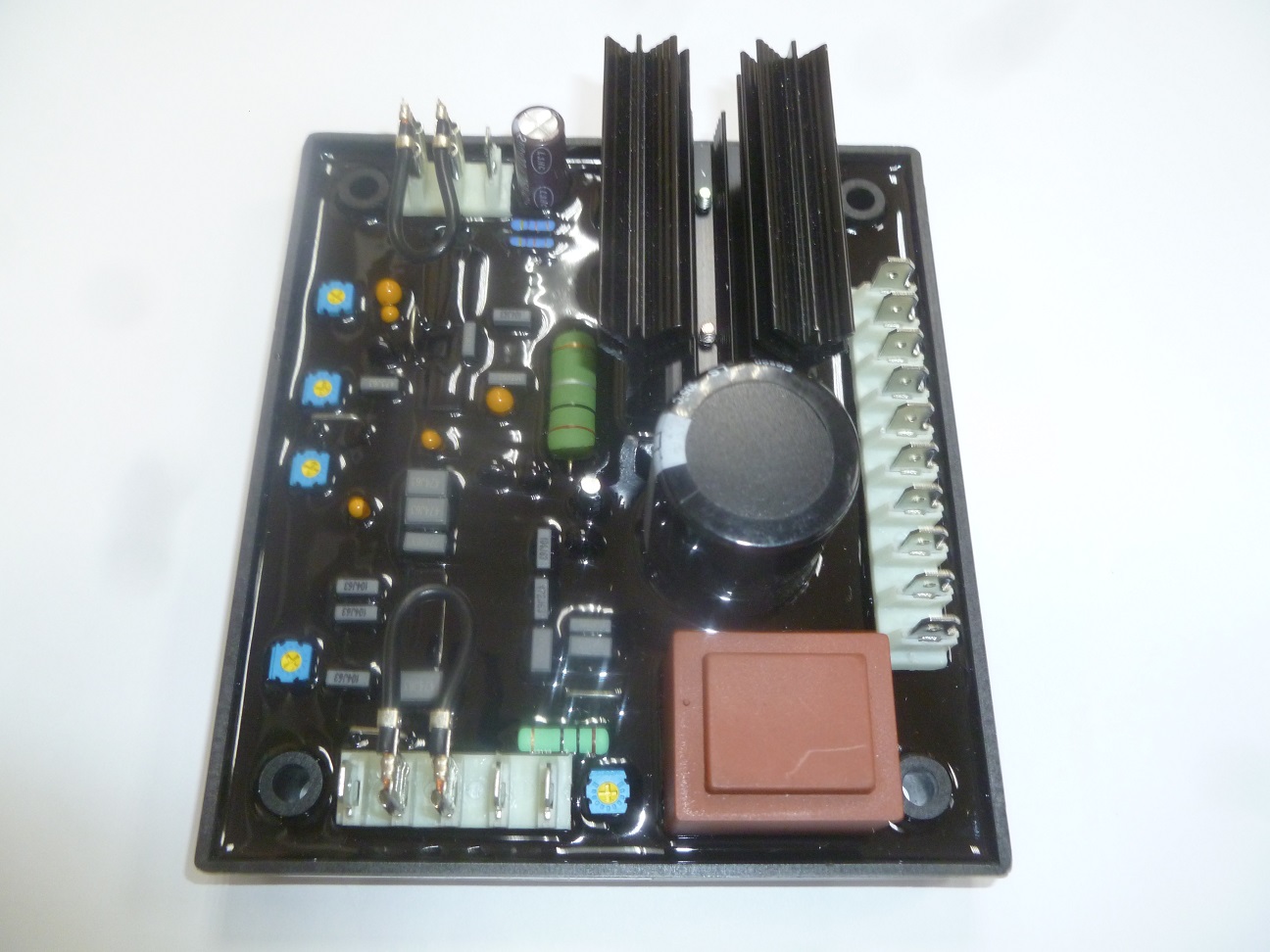 Фото Регулятор напряжения Leroy-Somer R438/ R438 AVR | MarblEnergy